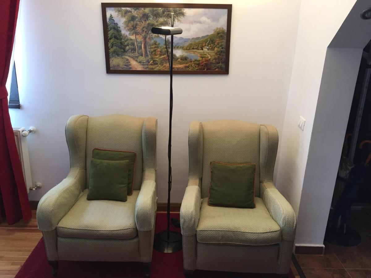 Pensiunea Simona Simbata de Sus Luaran gambar